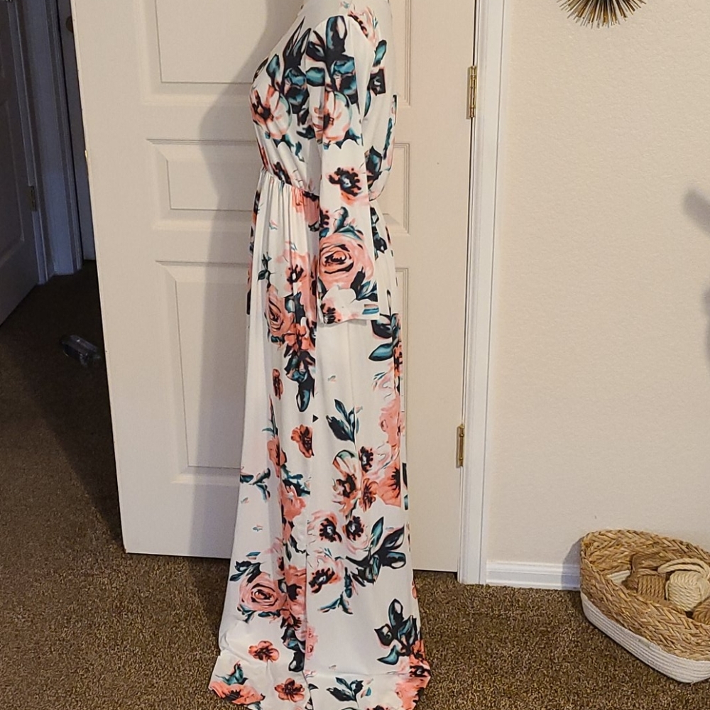 Floral dress - Picture 3 of 7